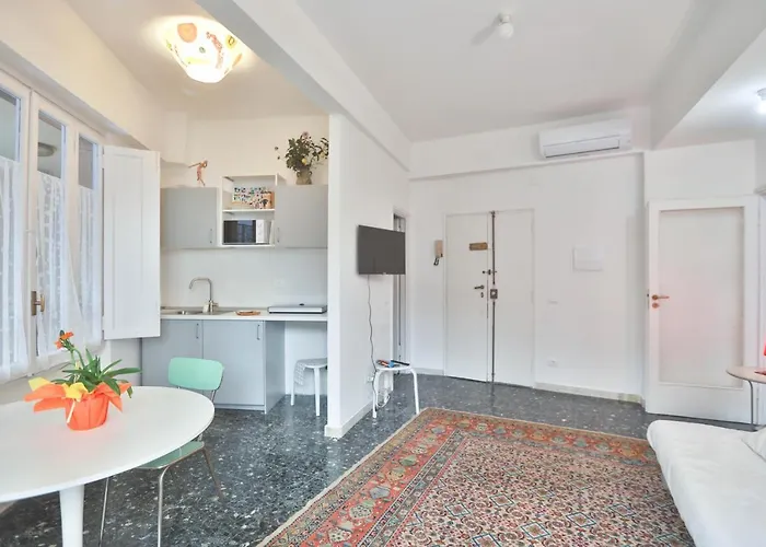 Guicciardini Central Apartment